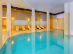 Piscina interioara