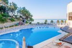 Piscină
