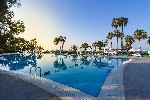 Piscină