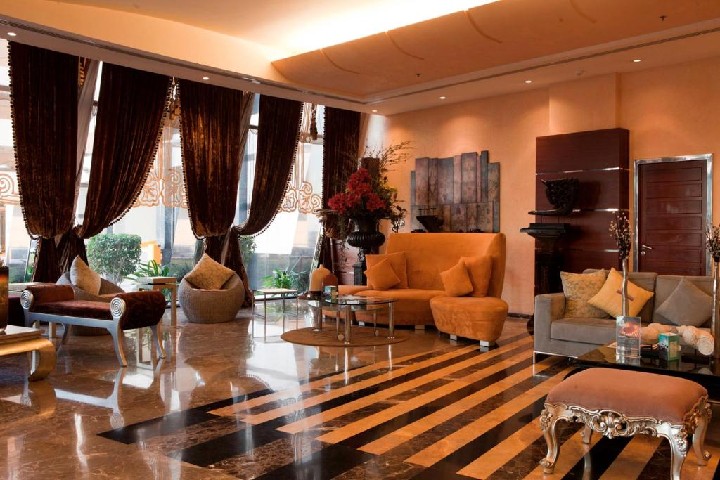 City Center Hotel si Formula 1 Grand Prix Ticket – fotka 2