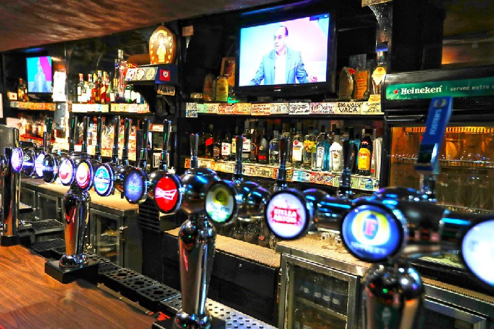 Delmon International Hotel si Formula 1 Grand Prix Ticket – fotka 5