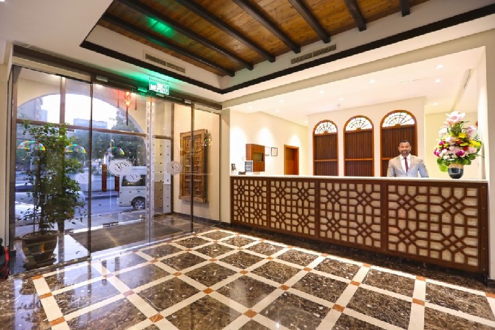 Delmon International Hotel si Formula 1 Grand Prix Ticket – fotka 2