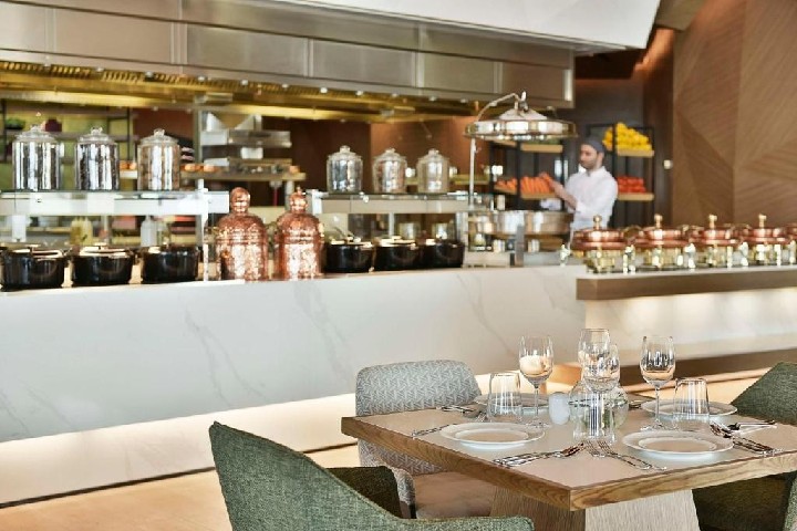 Hilton Juffair si Formula 1 Grand Prix Ticket – fotka 5