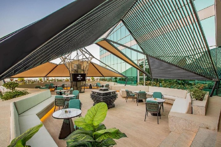 Hilton Juffair si Formula 1 Grand Prix Ticket – fotka 3