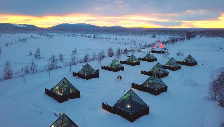 Charter Laponia Aurora Pyramid Glass Igloos Levi – fotka 2
