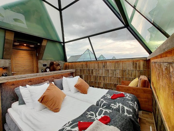 Charter Laponia Aurora Pyramid Glass Igloos Levi – fotka 5
