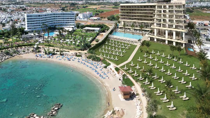 Hotel Sunrise Emerald