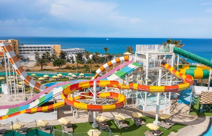 Hotel Leonardo Laura Beach