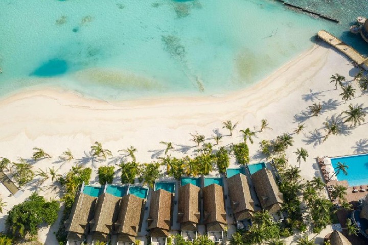 Outrigger Maldives Maafushivaru Resort – fotka 3