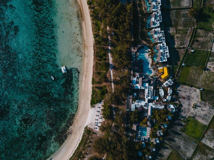 Hotel Sunrise Attitude