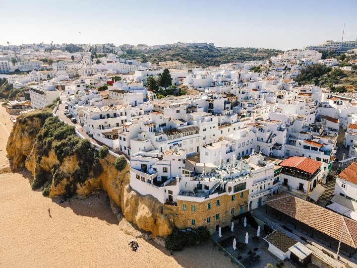 Vedere aeriana Albufeira Algarve - Portugalia