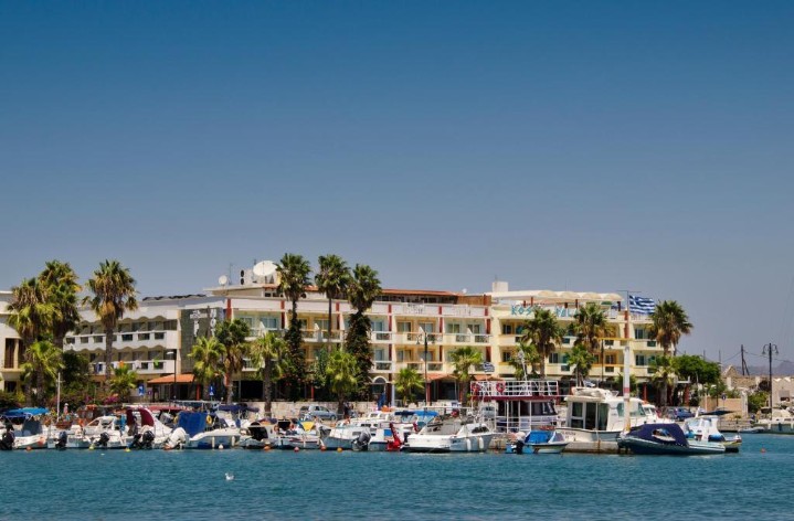 Hotel Kosta Palace
