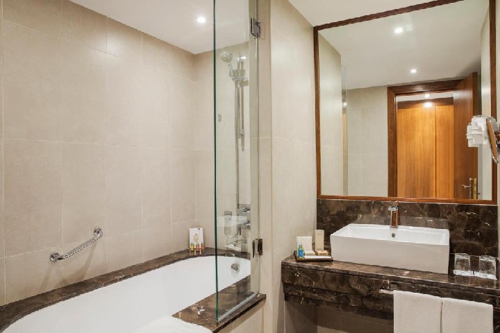 Hotel Jumeirah Rotana