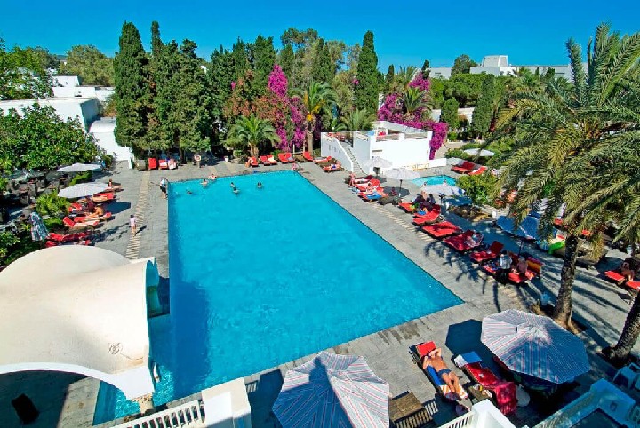 THE ORANGERS BEACH RESORT & BUNGALOWS – fotka 2