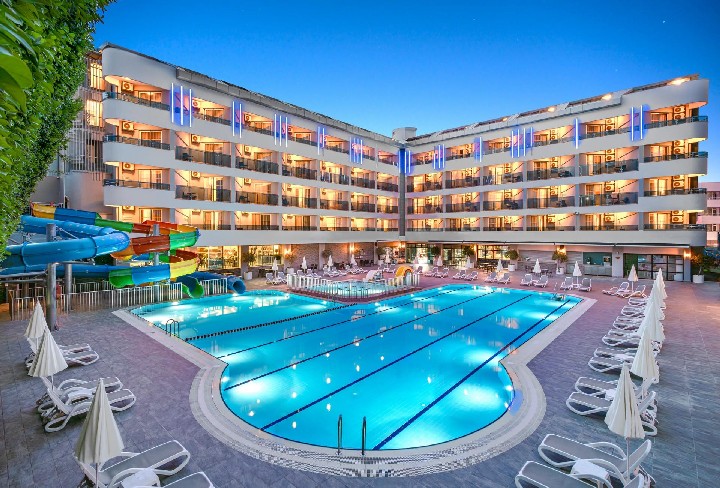 Hotel Avena Resort & Spa Hotel
