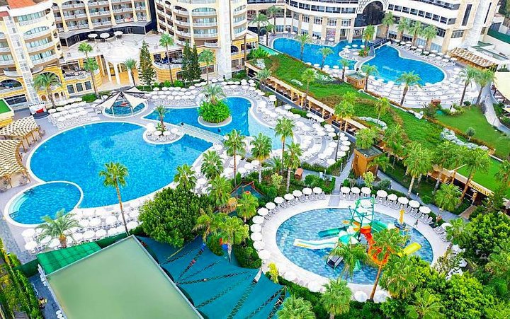 Leodikya Kirman Premium, Antalya, Okurcular | DerTour