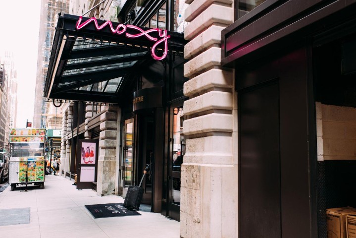 Moxy NYC Times Square, a Marriott Hotel – fotka 3